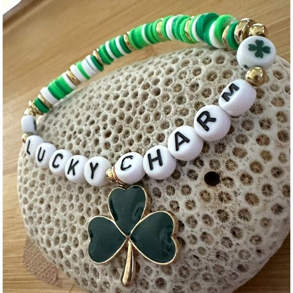 St Patricks Day Bracelet New Beaded Shamrock Lucky Charm New Festive Par… - Picture 11 of 12